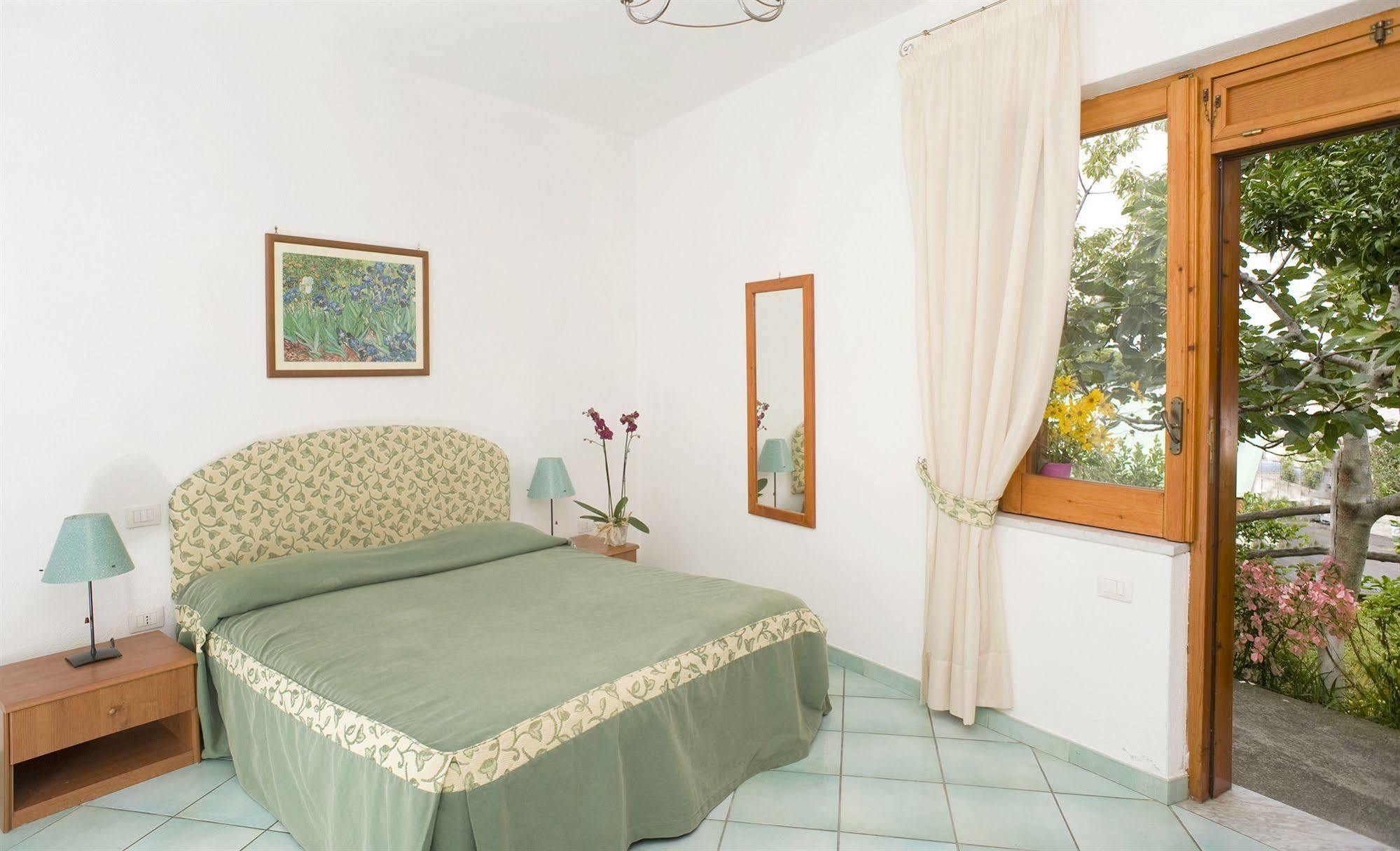 Hotel & Residence Matarese Casamicciola Terme Εξωτερικό φωτογραφία
