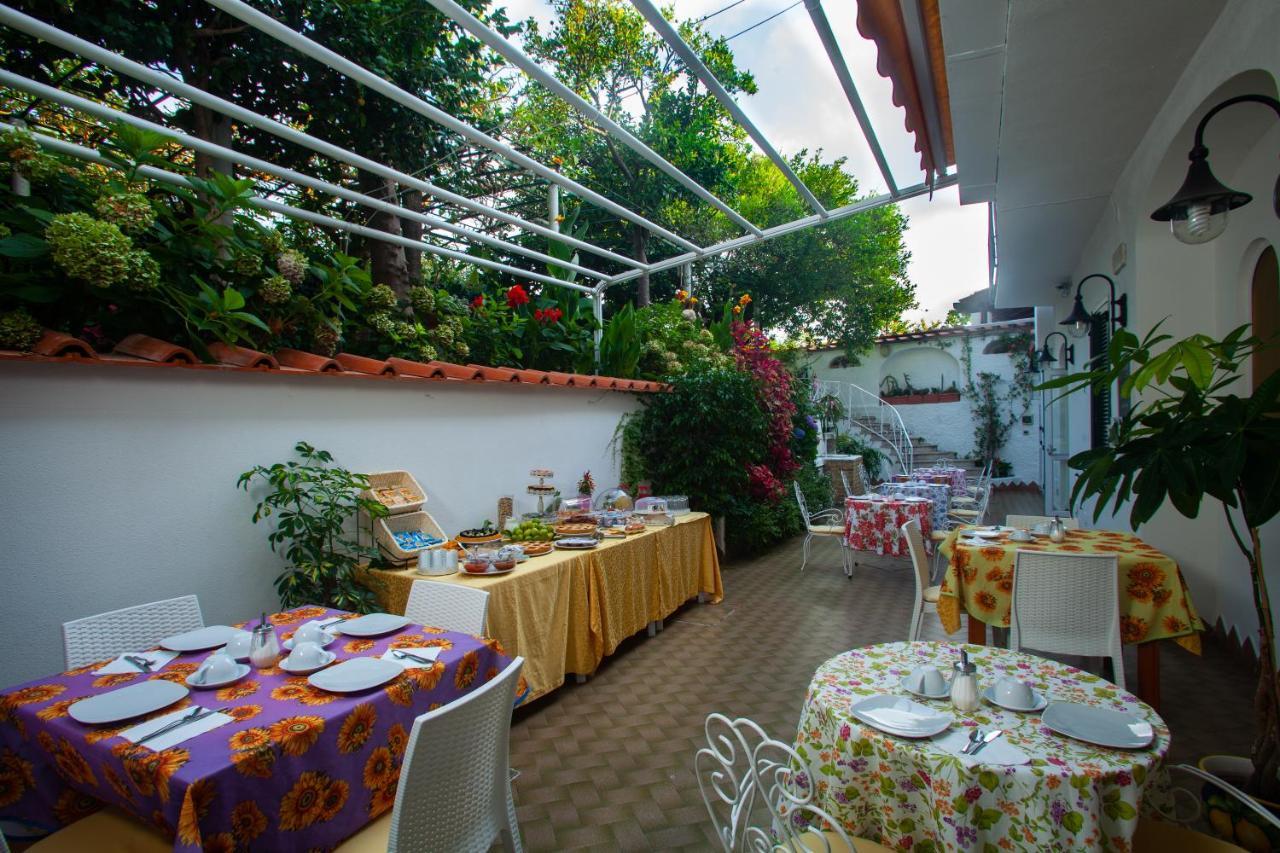 Hotel & Residence Matarese Casamicciola Terme Εξωτερικό φωτογραφία